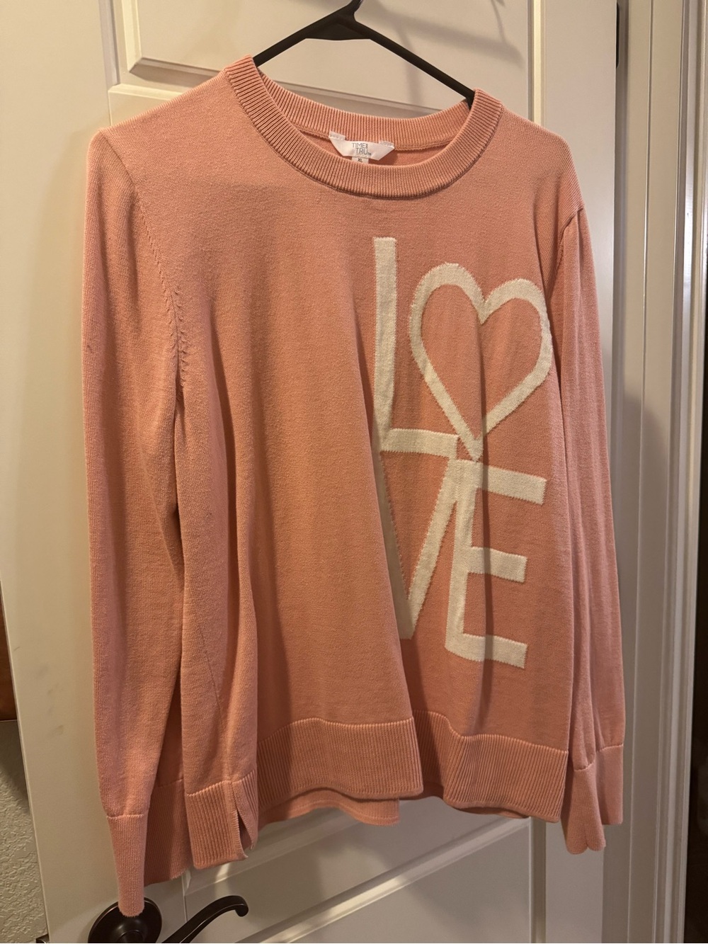 Time and Tru Peach Crewneck Sweater with Graphic